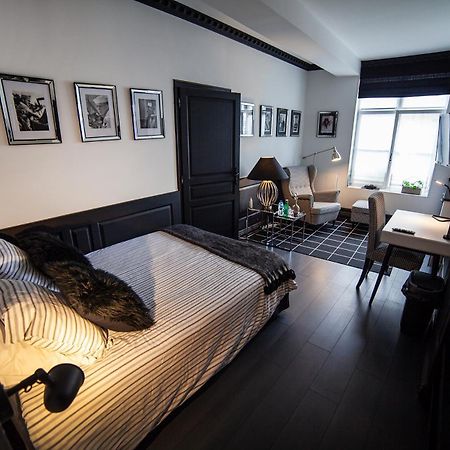 Bienvenue Chez Nous Bed and Breakfast Bergues Exteriör bild