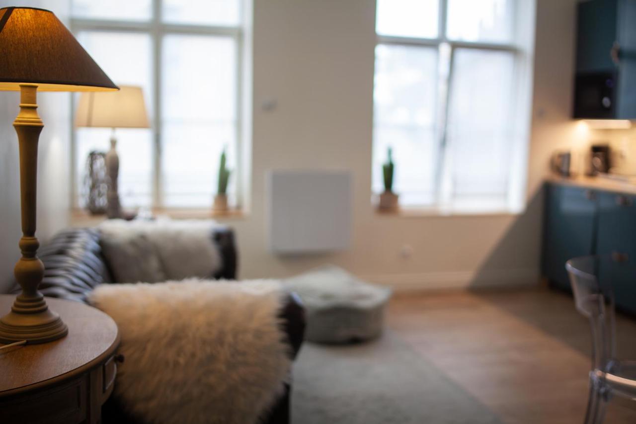Bienvenue Chez Nous Bed and Breakfast Bergues Exteriör bild