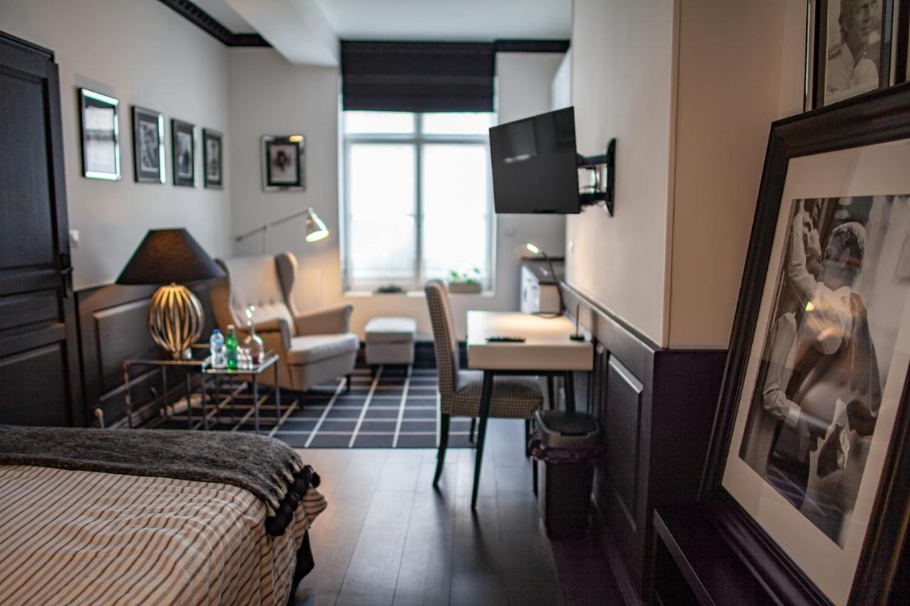 Bienvenue Chez Nous Bed and Breakfast Bergues Exteriör bild