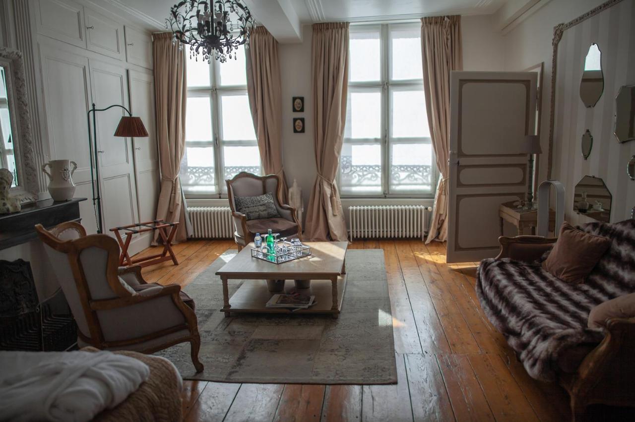 Bienvenue Chez Nous Bed and Breakfast Bergues Exteriör bild