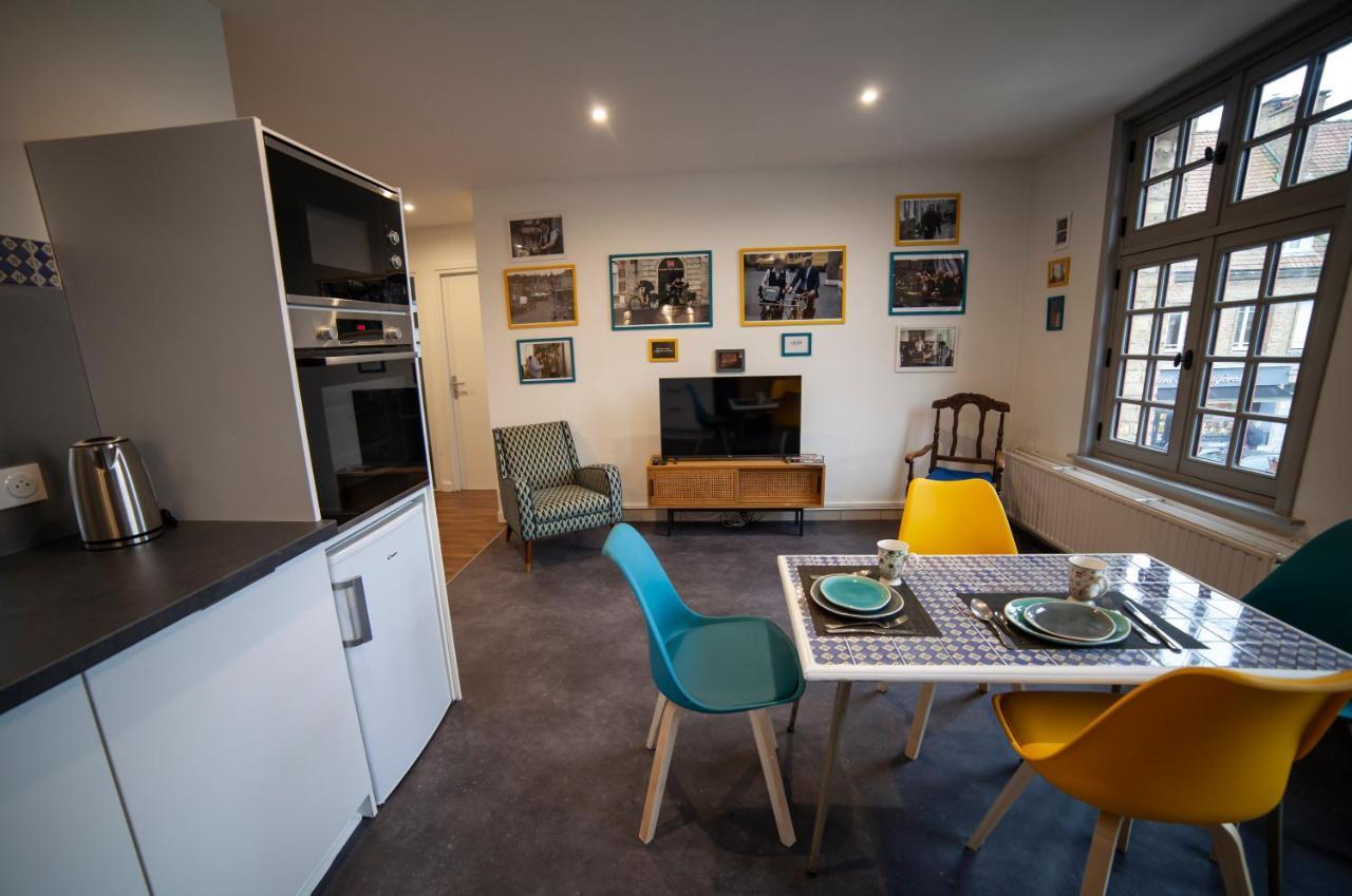 Bienvenue Chez Nous Bed and Breakfast Bergues Exteriör bild