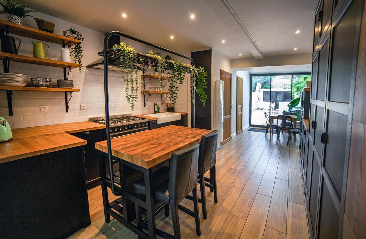 Bienvenue Chez Nous Bed and Breakfast Bergues Exteriör bild