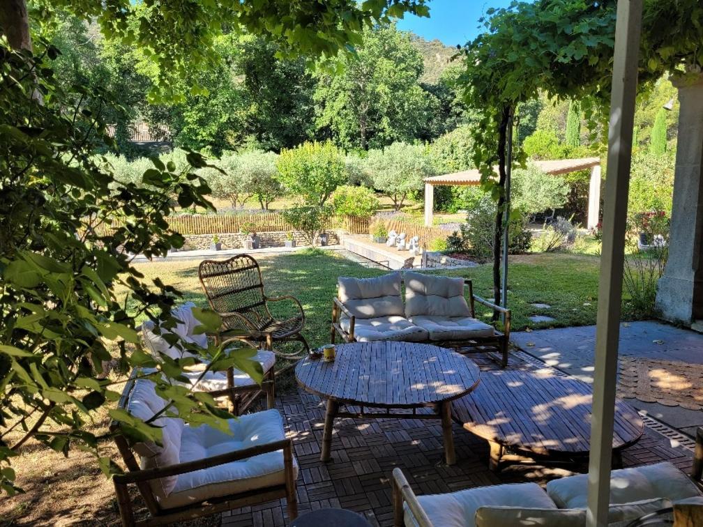 Bienvenue Chez Nous Bed and Breakfast Bergues Exteriör bild